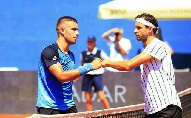 使得双塔战 使得双塔战