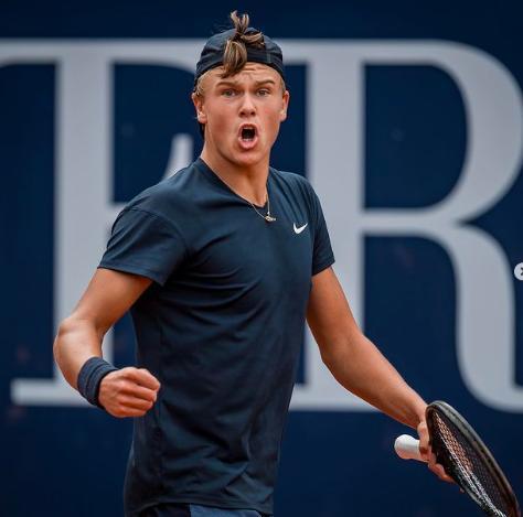 2大胜后 2大胜后